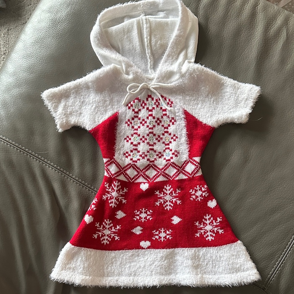 Festive Red and White Knit Dress for the holidays and Christmas 🤶